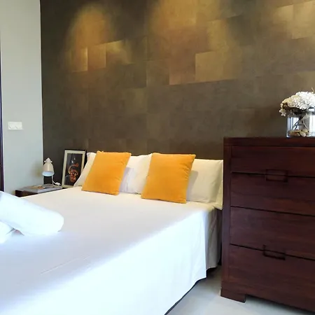 Apartment Casa Elena-zona Catedral-parking Gratis By Delabra